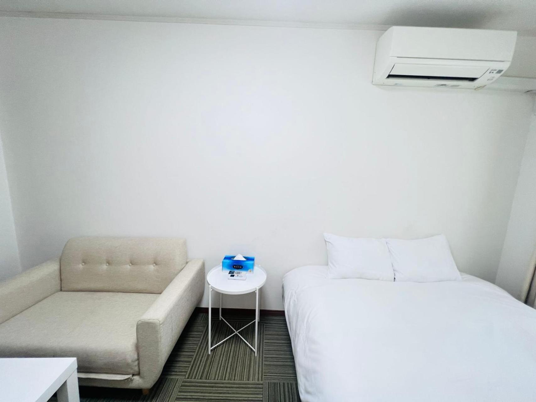 Pusu Okubo Appartement Tokio Buitenkant foto